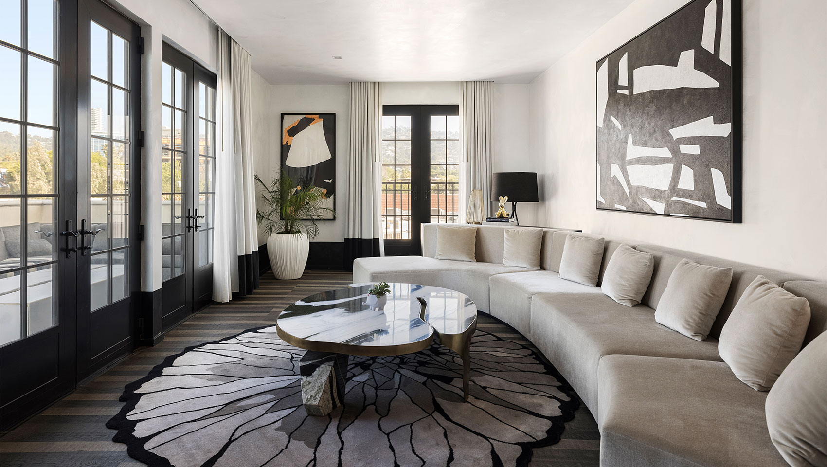 Kimpton La Peer Hollywood penthouse living room